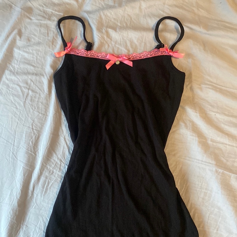 Cute lace trim black dress.